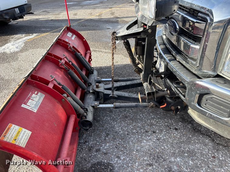 image for item OE9260 2015 Ford F250 Super Duty XL pickup truck