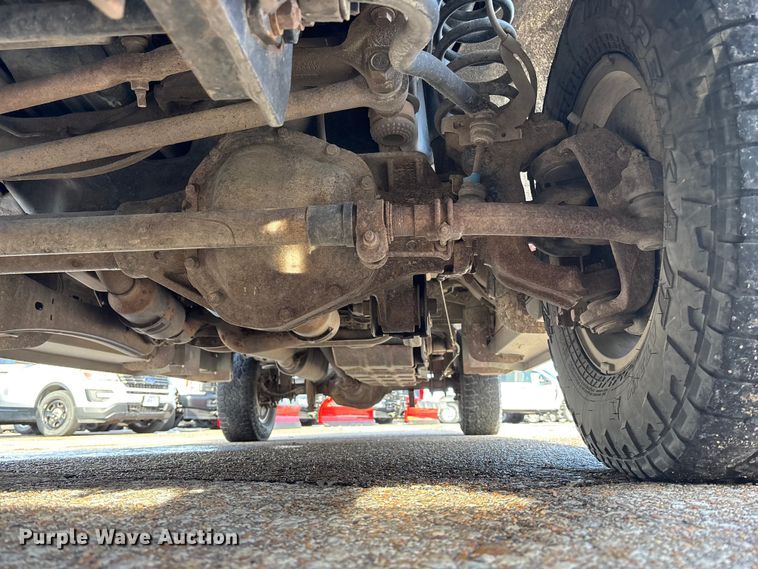 image for item OE9260 2015 Ford F250 Super Duty XL pickup truck