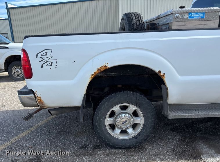 image for item OE9260 2015 Ford F250 Super Duty XL pickup truck
