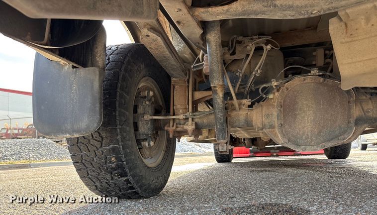 image for item OE9260 2015 Ford F250 Super Duty XL pickup truck