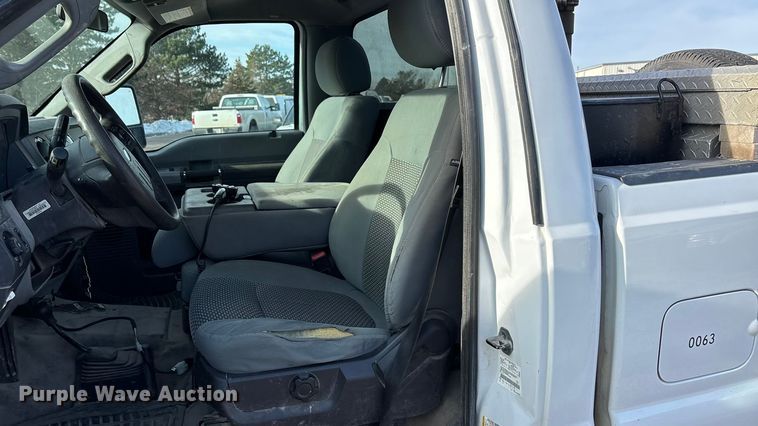 image for item OE9260 2015 Ford F250 Super Duty XL pickup truck