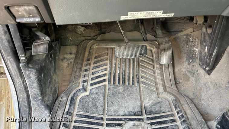 image for item OE9260 2015 Ford F250 Super Duty XL pickup truck