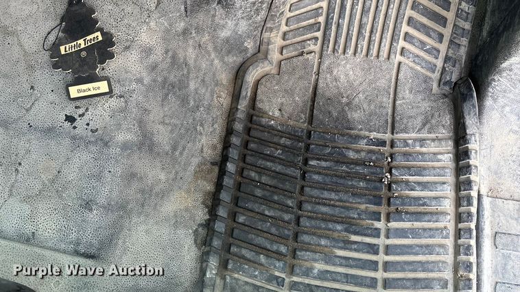 image for item OE9260 2015 Ford F250 Super Duty XL pickup truck