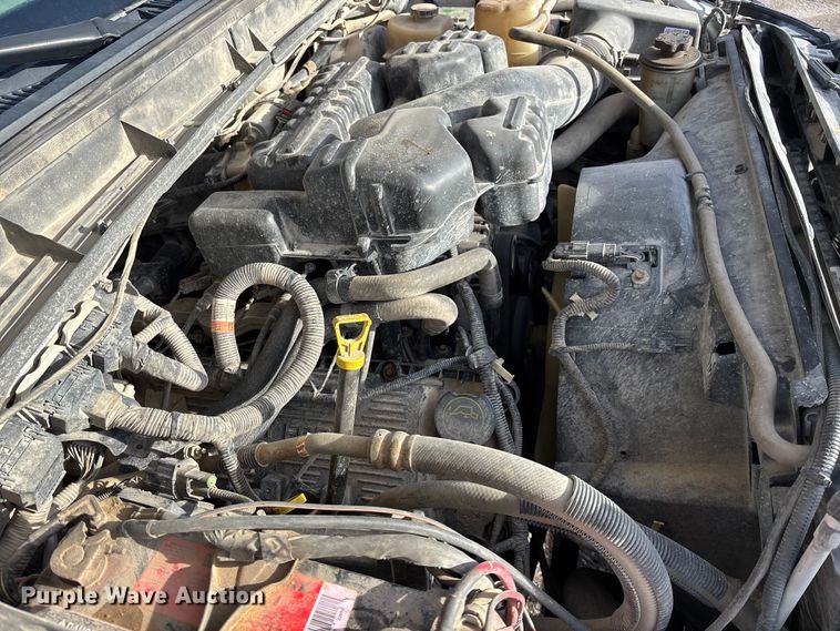 image for item OE9260 2015 Ford F250 Super Duty XL pickup truck