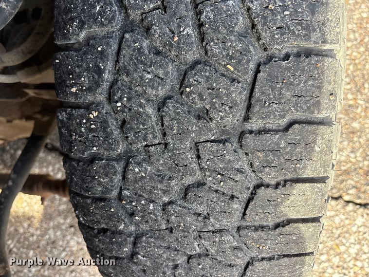 image for item OE9260 2015 Ford F250 Super Duty XL pickup truck