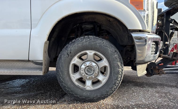 image for item OE9260 2015 Ford F250 Super Duty XL pickup truck