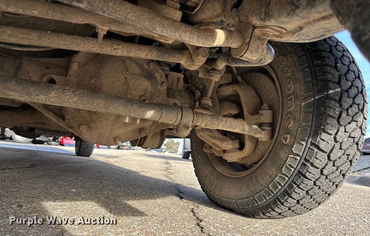 image for item OE9261 2015 Ford F250 Super Duty XL Crew Cab pickup truck