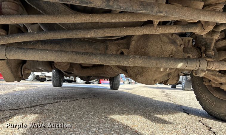 image for item OE9261 2015 Ford F250 Super Duty XL Crew Cab pickup truck