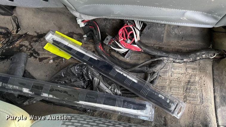 image for item OE9261 2015 Ford F250 Super Duty XL Crew Cab pickup truck