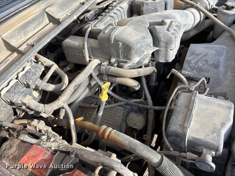 image for item OE9261 2015 Ford F250 Super Duty XL Crew Cab pickup truck