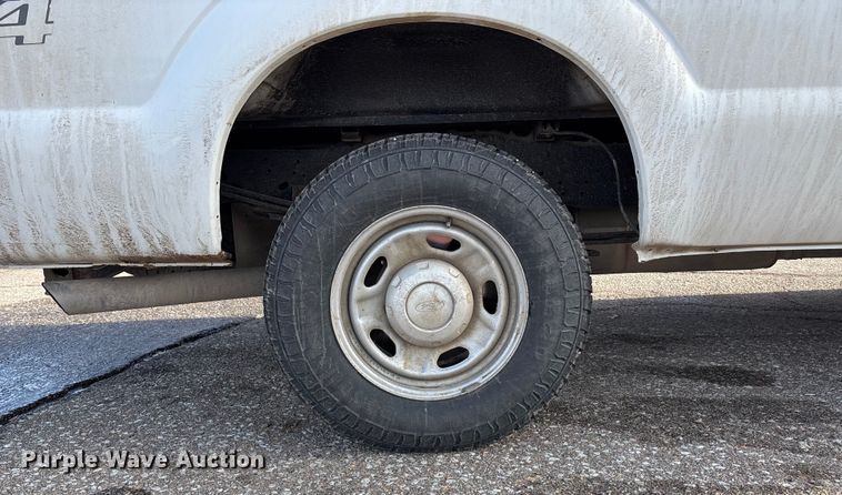 image for item OE9261 2015 Ford F250 Super Duty XL Crew Cab pickup truck