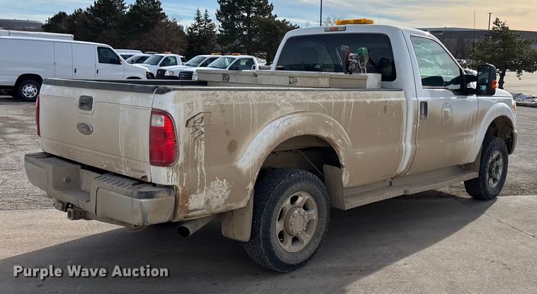 image for item OE9262 2015 Ford F250 Super Duty XL pickup truck