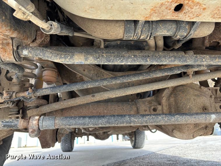 image for item OE9262 2015 Ford F250 Super Duty XL pickup truck