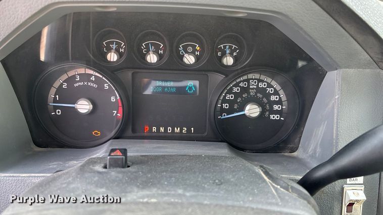 image for item OE9262 2015 Ford F250 Super Duty XL pickup truck