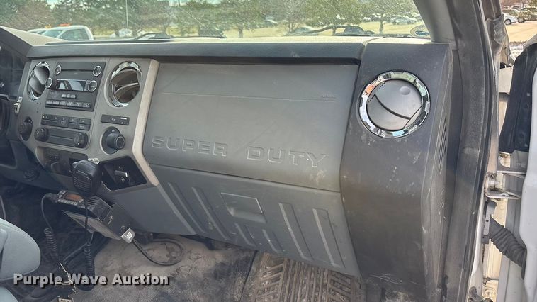 image for item OE9262 2015 Ford F250 Super Duty XL pickup truck