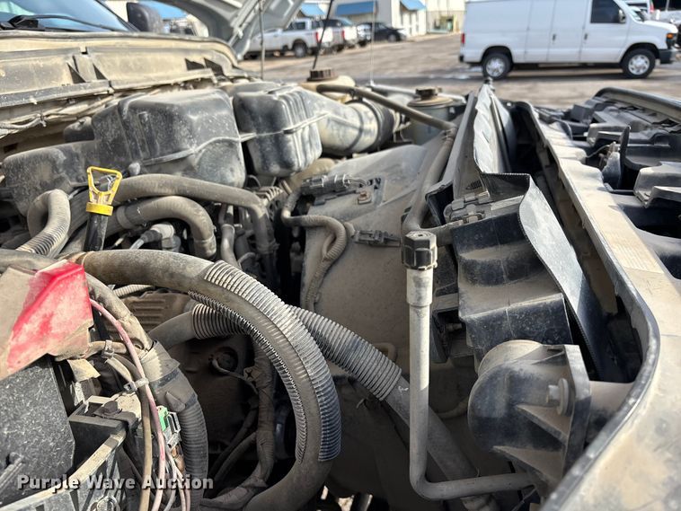 image for item OE9262 2015 Ford F250 Super Duty XL pickup truck