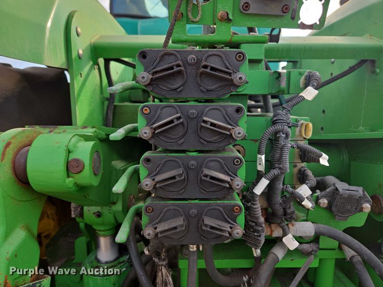 image for item DT4712 2011 John Deere 9230 4WD tractor