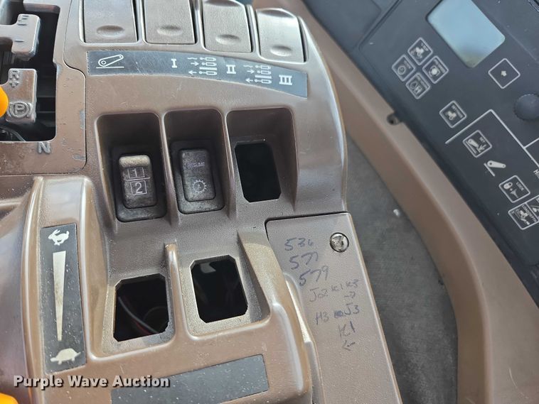 image for item DT4712 2011 John Deere 9230 4WD tractor