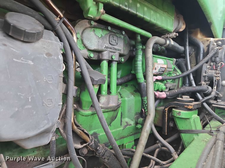 image for item DT4712 2011 John Deere 9230 4WD tractor