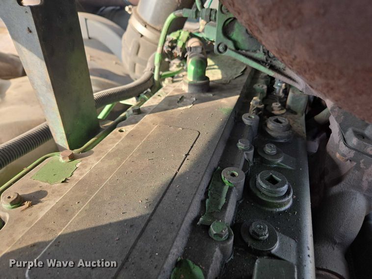 image for item DT4712 2011 John Deere 9230 4WD tractor