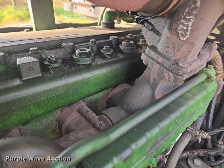 image for item DT4712 2011 John Deere 9230 4WD tractor