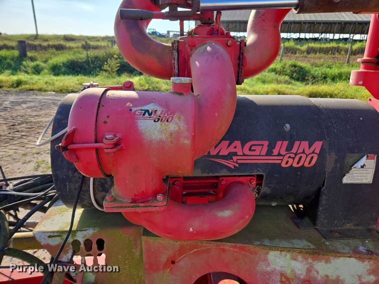 image for item DT4714 Nuhn Magnum 7500 liquid manure applicator