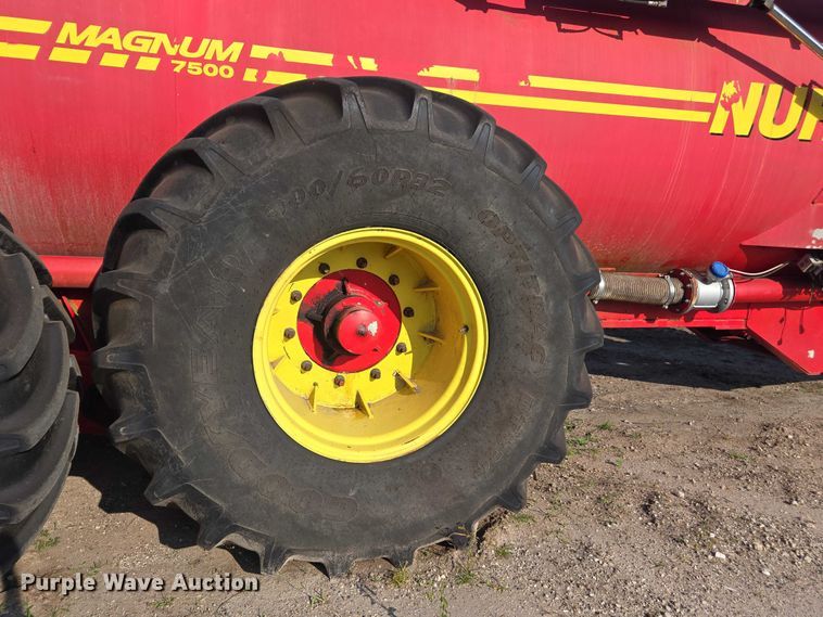 image for item DT4714 Nuhn Magnum 7500 liquid manure applicator