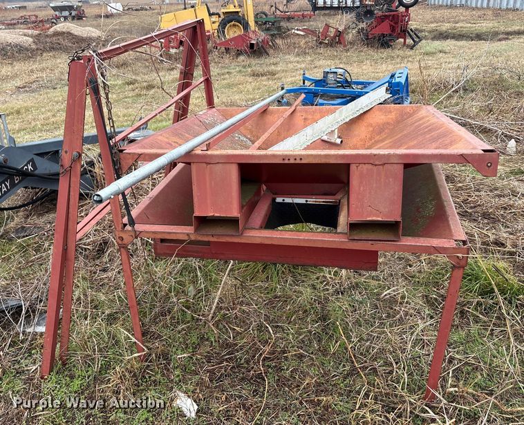 image for item EA7887 Tafco trailer fill stands