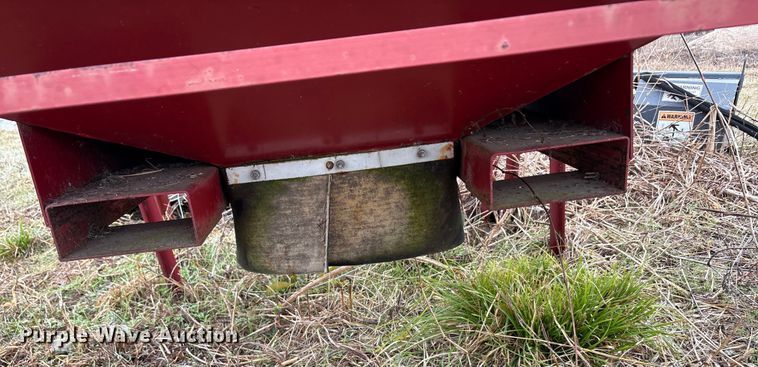 image for item EA7887 Tafco trailer fill stands