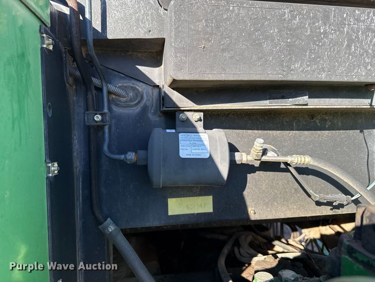 image for item EE3438 John Deere 6415 tractor