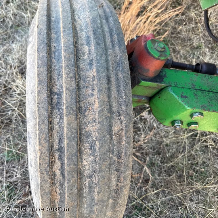 image for item EE3438 John Deere 6415 tractor