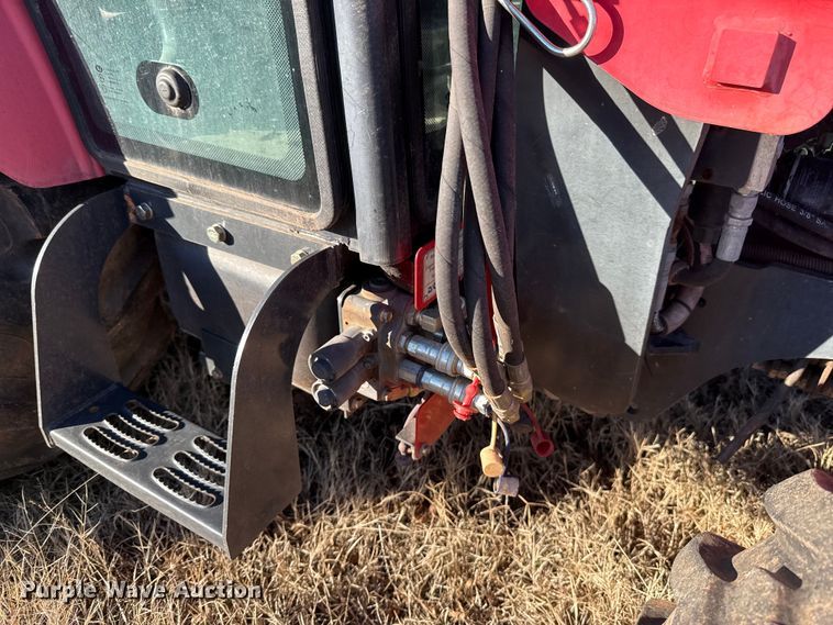 image for item EE3439 Branson 5220C MFWD tractor