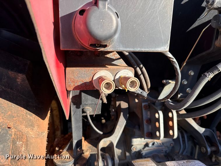 image for item EE3439 Branson 5220C MFWD tractor