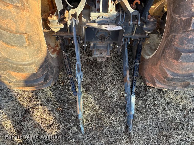 image for item EE3439 Branson 5220C MFWD tractor