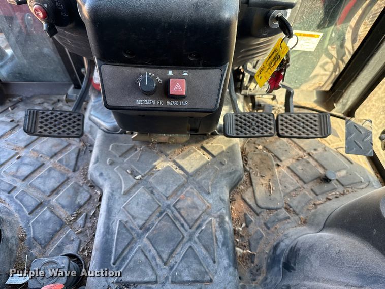 image for item EE3439 Branson 5220C MFWD tractor