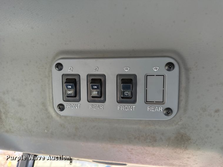 image for item EE3439 Branson 5220C MFWD tractor