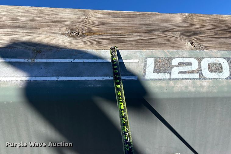 image for item EN5905 New Leader L2020GT applicator bed