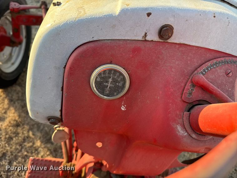 image for item EP2659 1950 Ford 8N tractor