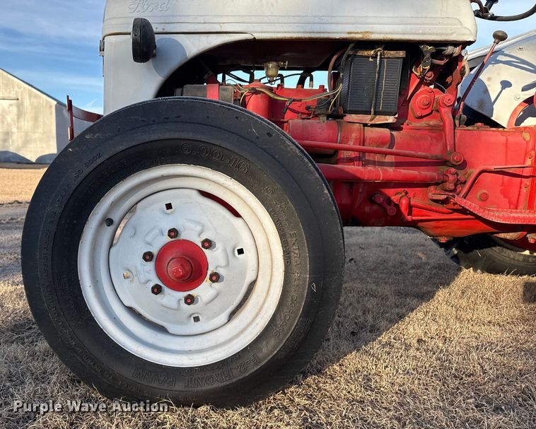 image for item EP2659 1950 Ford 8N tractor