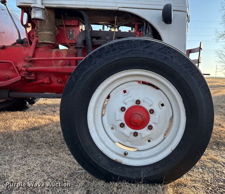 image for item EP2659 1950 Ford 8N tractor