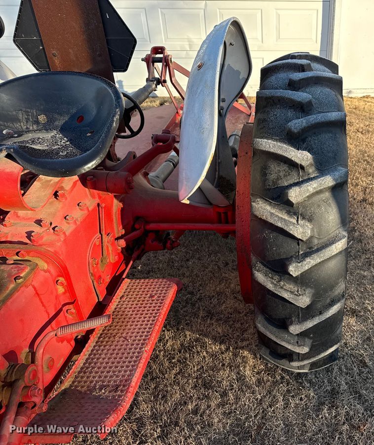 image for item EP2659 1950 Ford 8N tractor