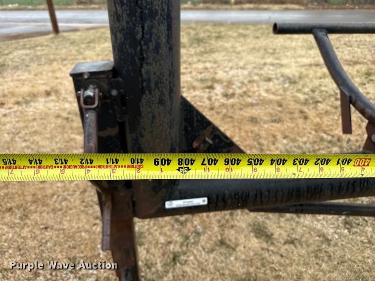 image for item EP2680 Cardon hay bale trailer