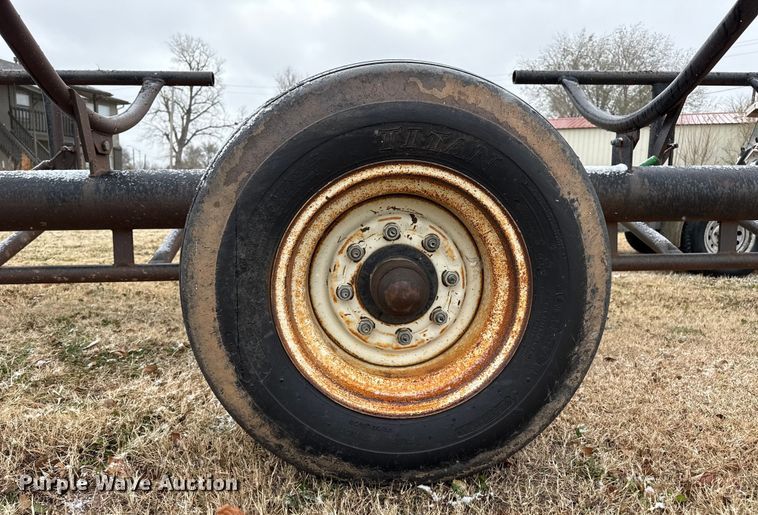 image for item EP2680 Cardon hay bale trailer