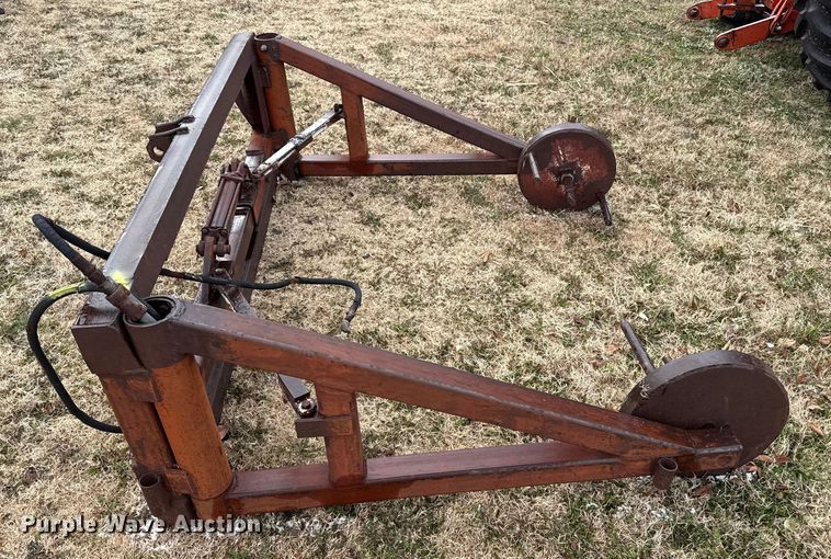 image for item EP2685 Three point bale unroller