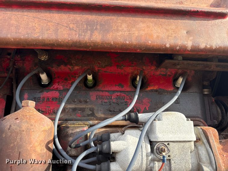 image for item EP2689 Farmall Super H tractor