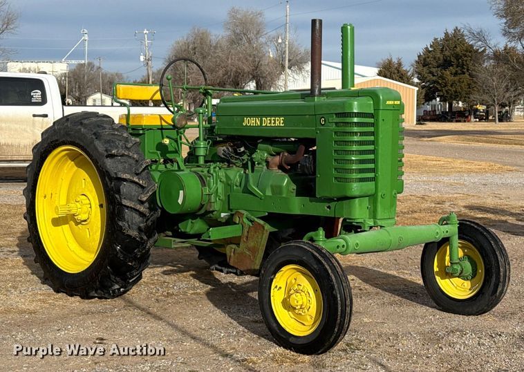 image for item EP2690 1943 John Deere G tractor