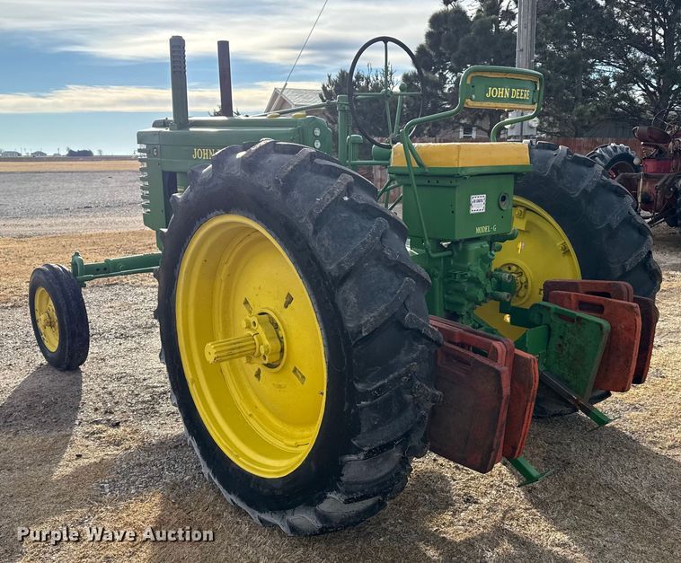 image for item EP2690 1943 John Deere G tractor