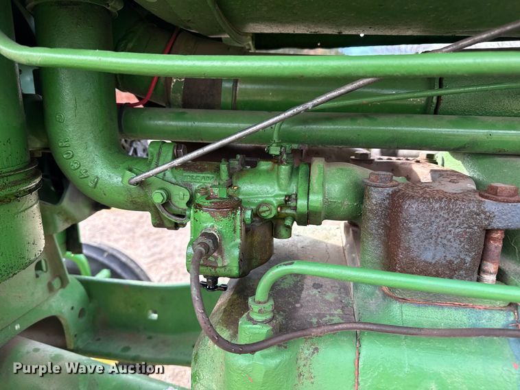 image for item EP2690 1943 John Deere G tractor