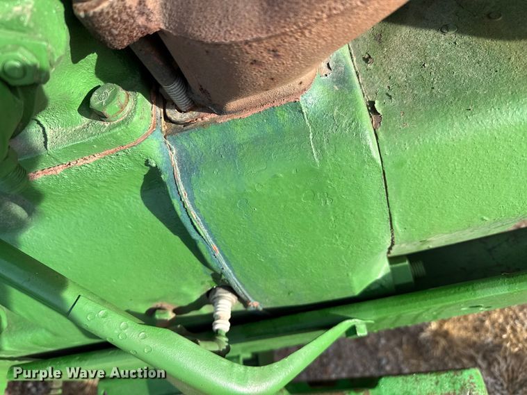 image for item EP2690 1943 John Deere G tractor