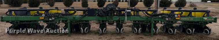 image for item EP2691 2009 John Deere 1710 no-till planter
